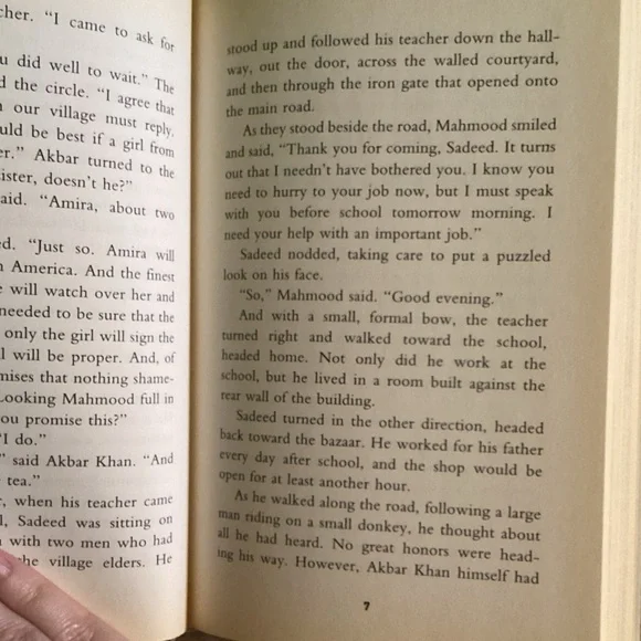 Extra Credit Hardback Book by Andrew Clements - Picture 4 of 4